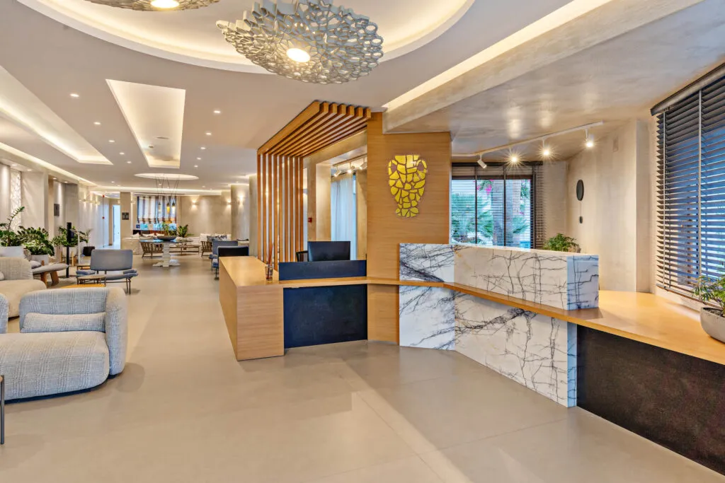 NEFELI-HOTEL