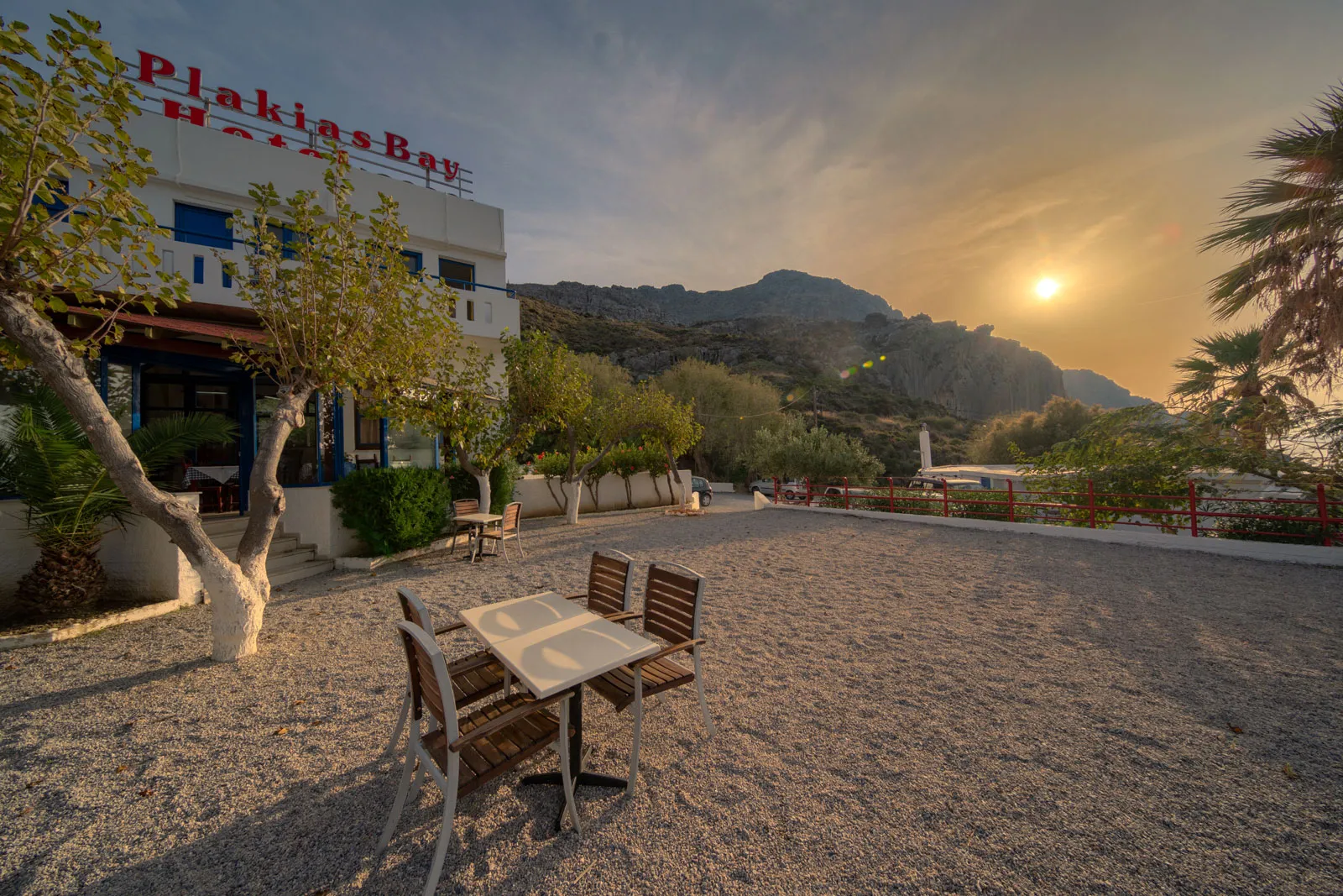 PLAKIAS BAY