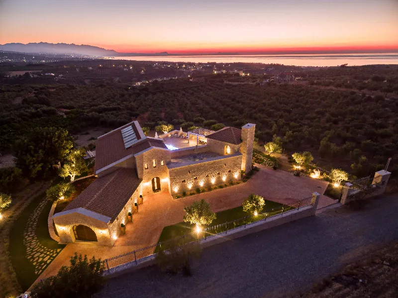 ROSEVILLAS
